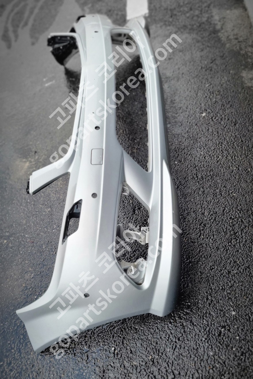 벤츠 C클래스 W204 전기 앞범퍼 사진 2