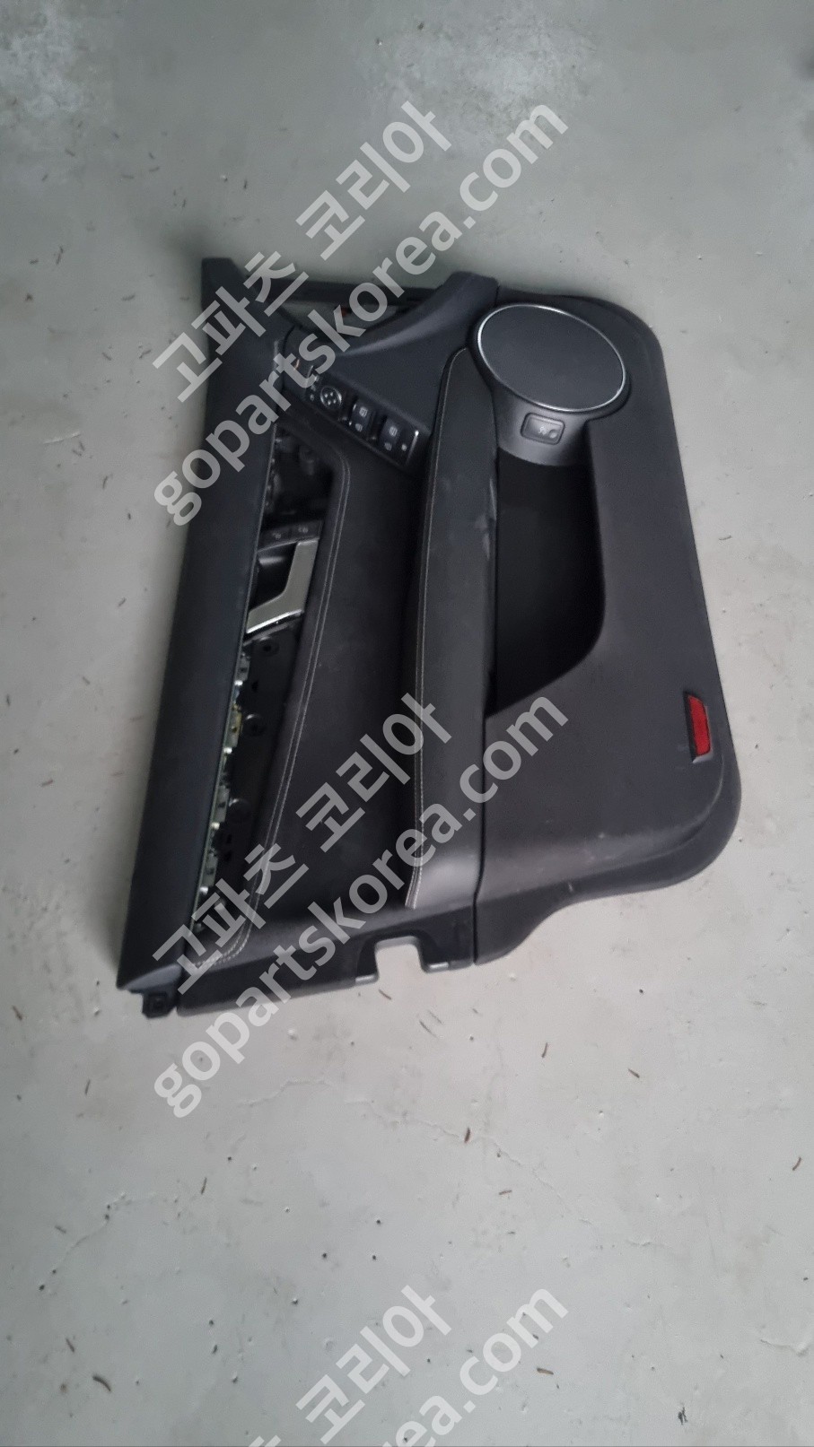 메르세데스 벤츠 C클래스 W204 후기 도어 운전석 앞도어 트림 중고