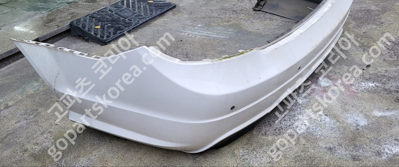 벤츠 C클래스 W204 후기 뒷범퍼 사진 3