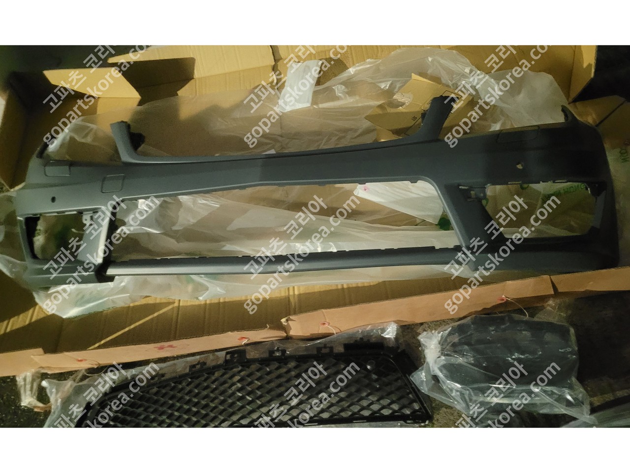 벤츠 C클래스 W204 후기 앞범퍼 63 AMG 룩 바디킷 풀세트 앗세이 사진 2