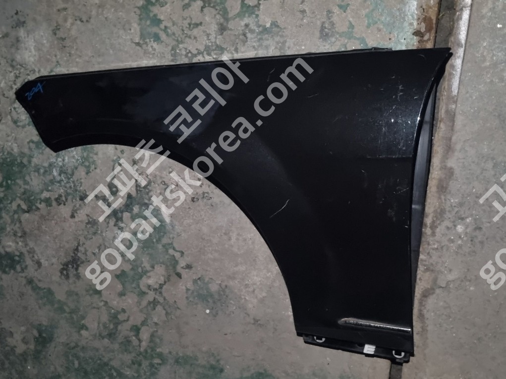 메르세데스 벤츠 C클래스 W204 휀더 운전석 앞휀더 중고