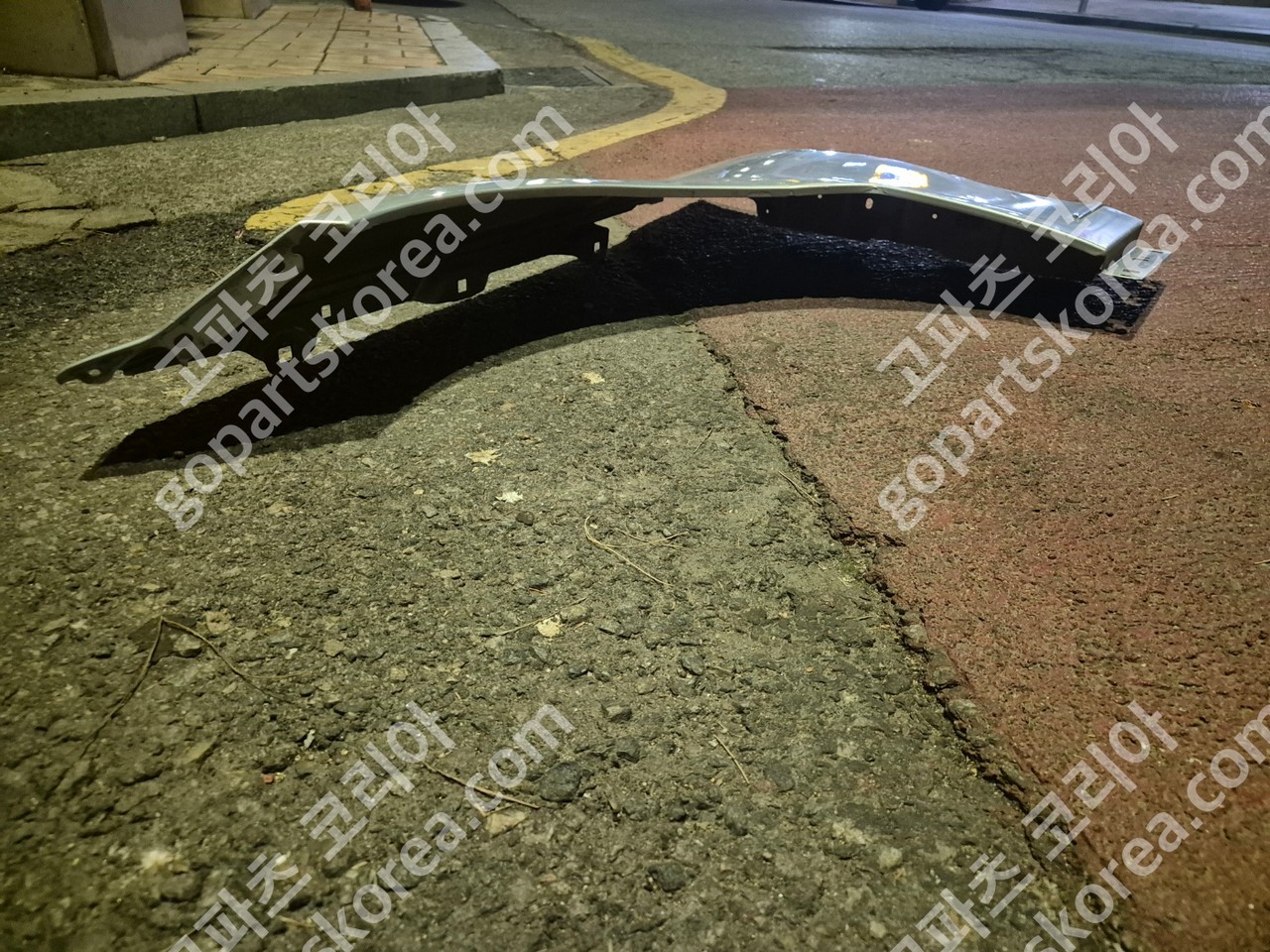 메르세데스 벤츠 C클래스 W204 휀더 운전석 중고