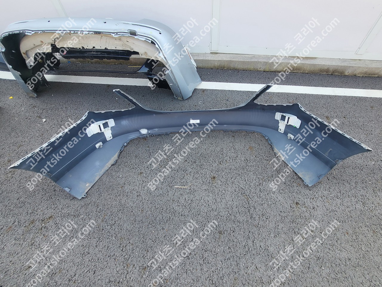 벤츠 C클래스 W205 뒷범퍼 일반타입 사진 2