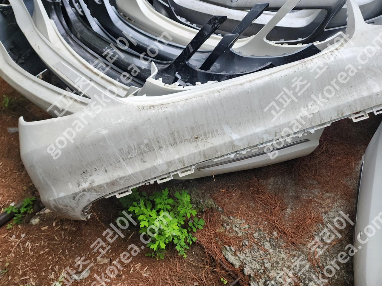 벤츠 C클래스 W205 전기 뒷범퍼 레이더모듈브라켓 화이트타입 사진 2