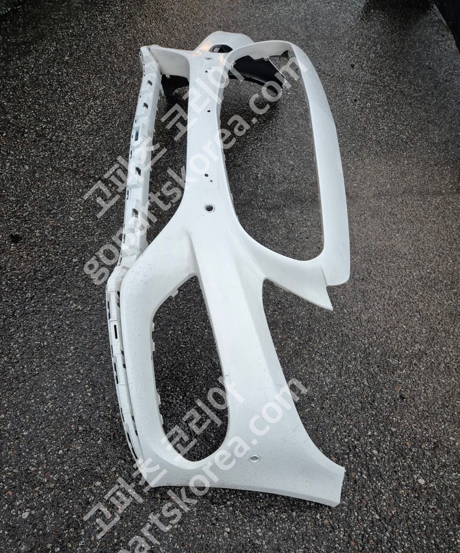 메르세데스 벤츠 C클래스 W205 전기 앞범퍼 AMG 중고