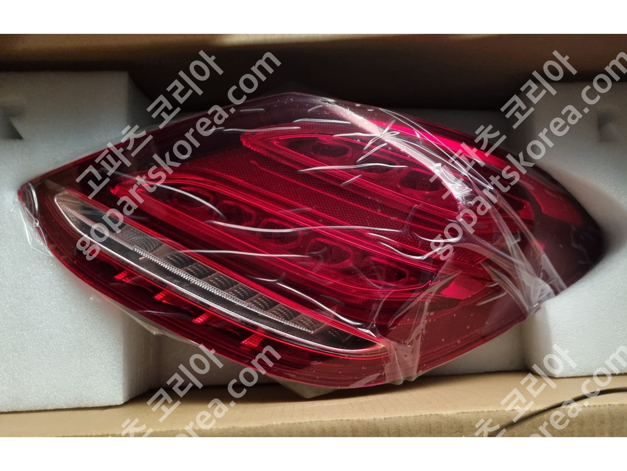 벤츠 C클래스 W205 전기 테일램프 조수석 에프터신품 사진 2