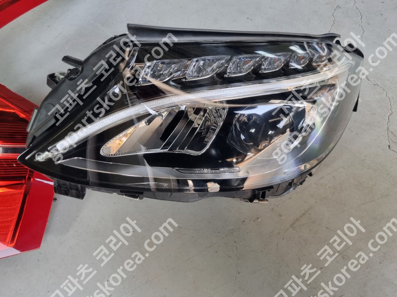 벤츠 메르세데스 벤츠 C클래스 W205 전기 헤드라이트 운전석 사진 4