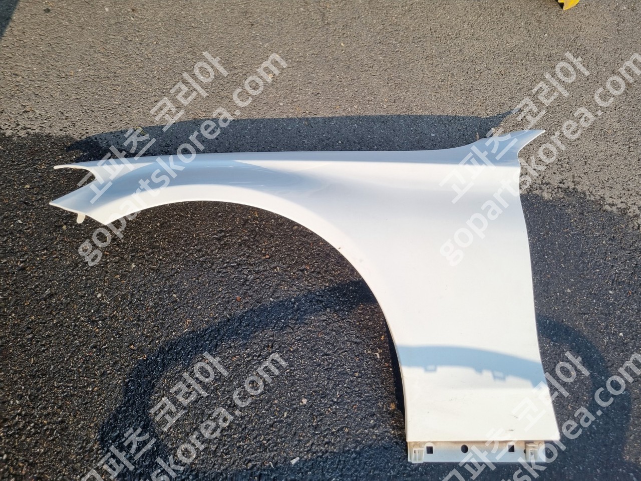 벤츠 C클래스 W205 휀더 운전석 앞휀더 사진 2