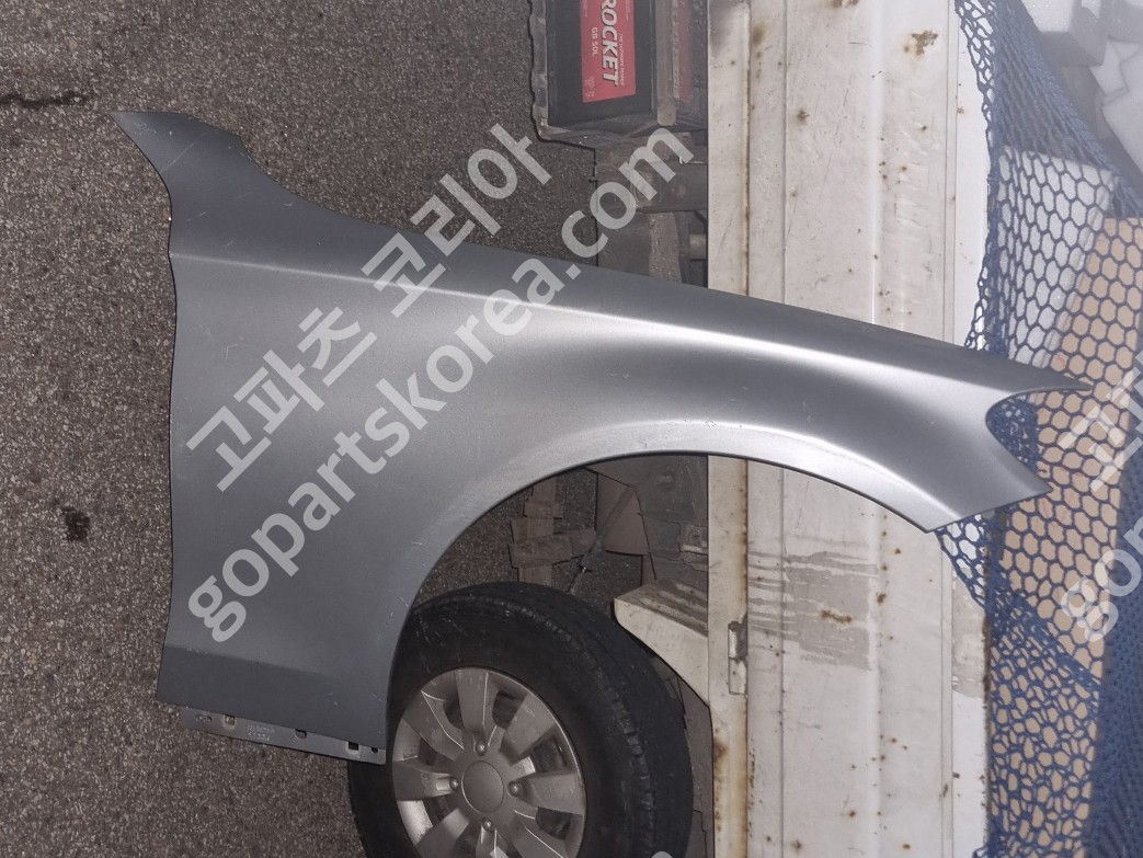 벤츠 C클래스 W205 휀더 조수석 사진 3