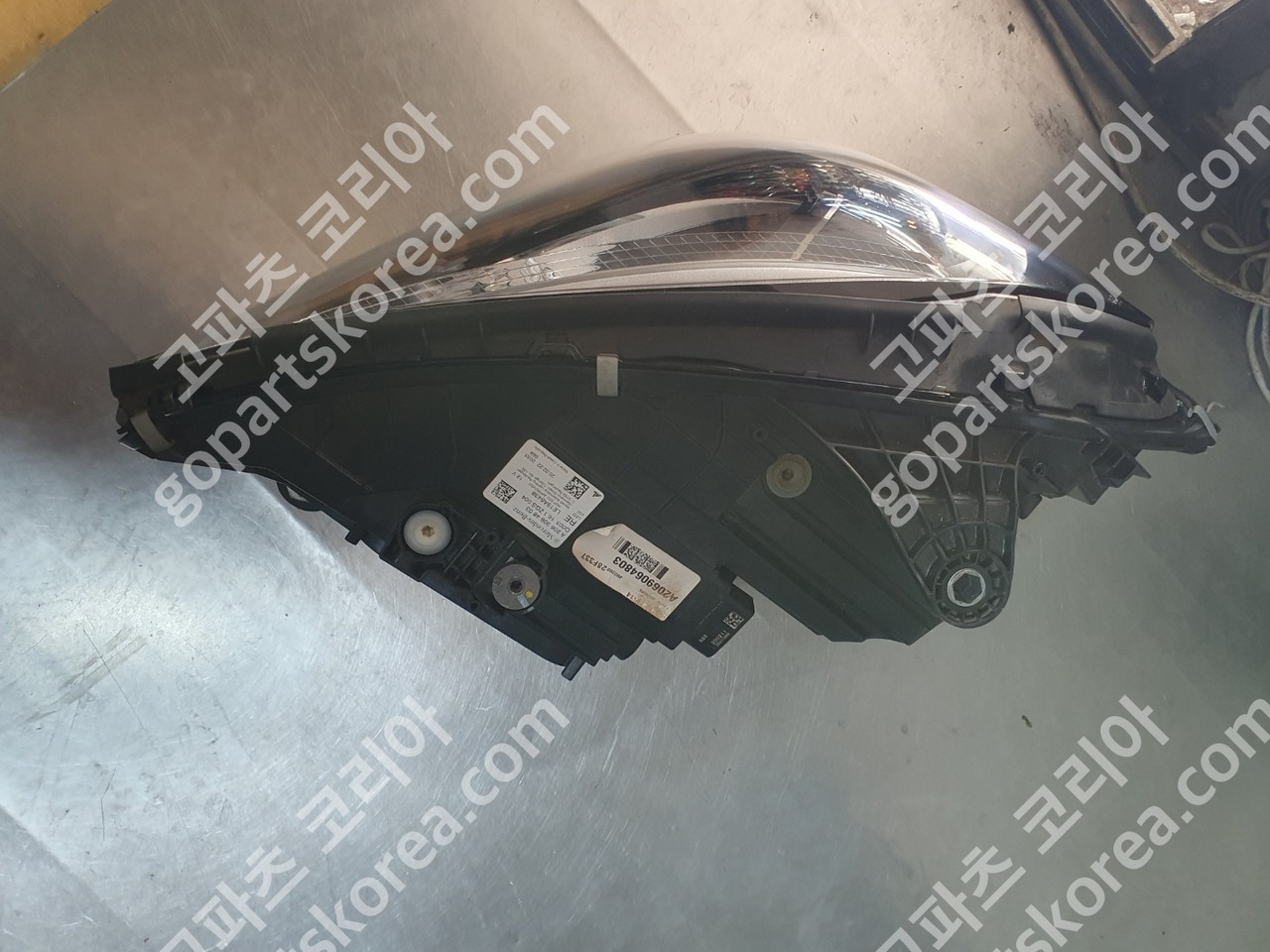 메르세데스 벤츠 C클래스 W206 전기 헤드라이트 조수석 중고