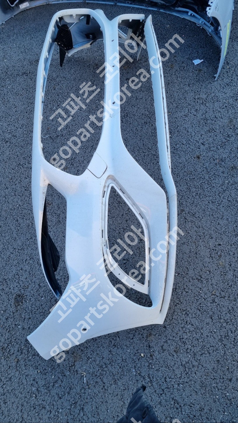 메르세데스 벤츠 CLA클래스 W118 전기 앞범퍼 중고