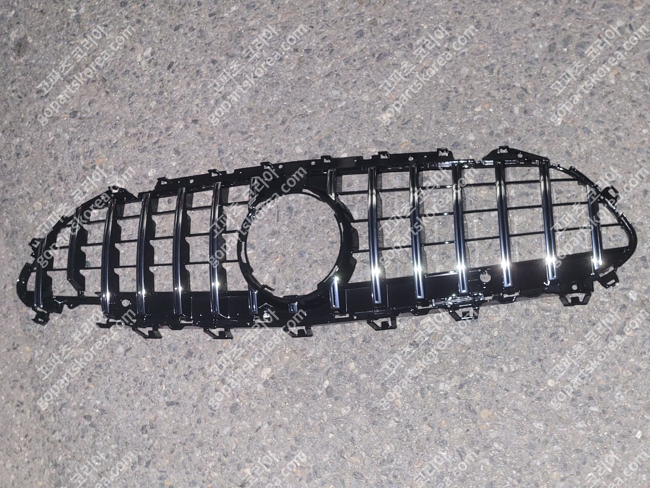 메르세데스 벤츠 CLS클래스 W257 전기 그릴 GT세로그릴 에프터신품 중고