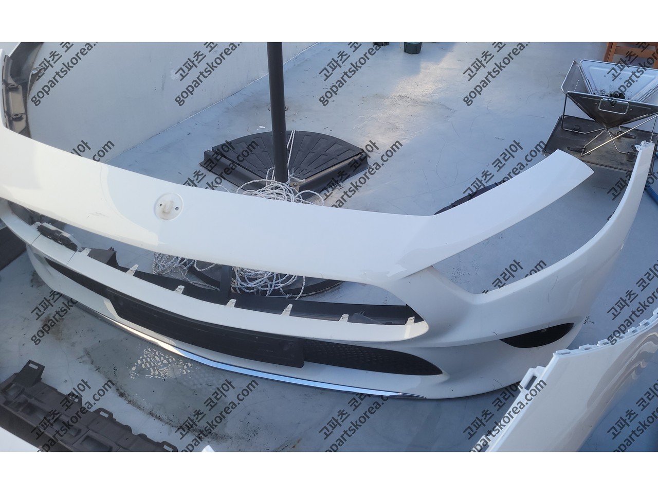 벤츠 CLS클래스 W257 전기 뒷범퍼 앗세이 사진 2