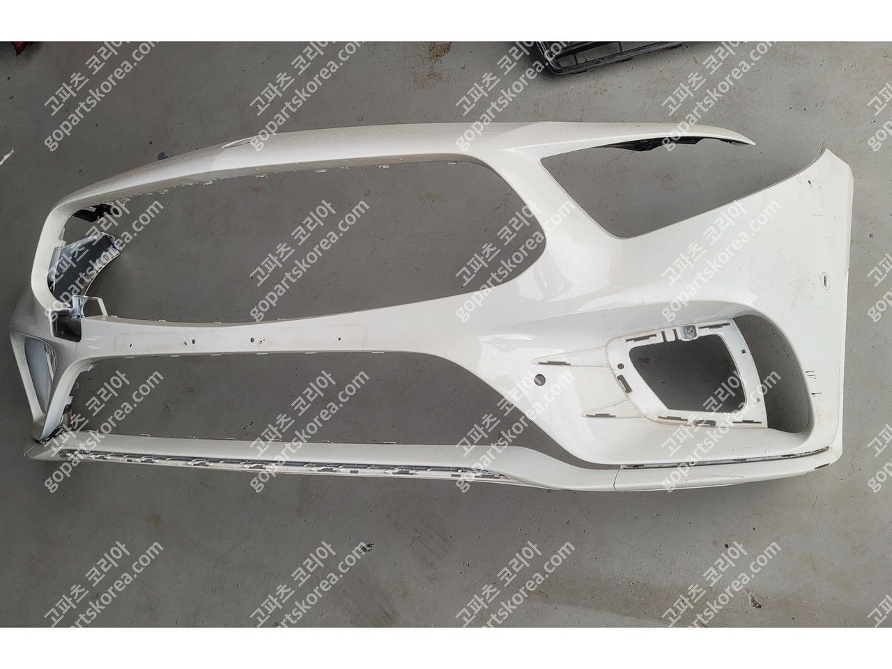 벤츠 CLS클래스 W257 전기 앞범퍼 AMG 사진 3