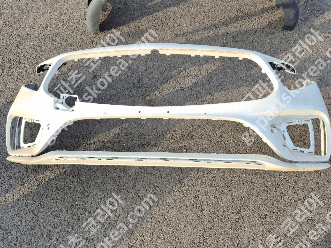 메르세데스 벤츠 CLS클래스 W257 전기 앞범퍼 AMG LINE 중고