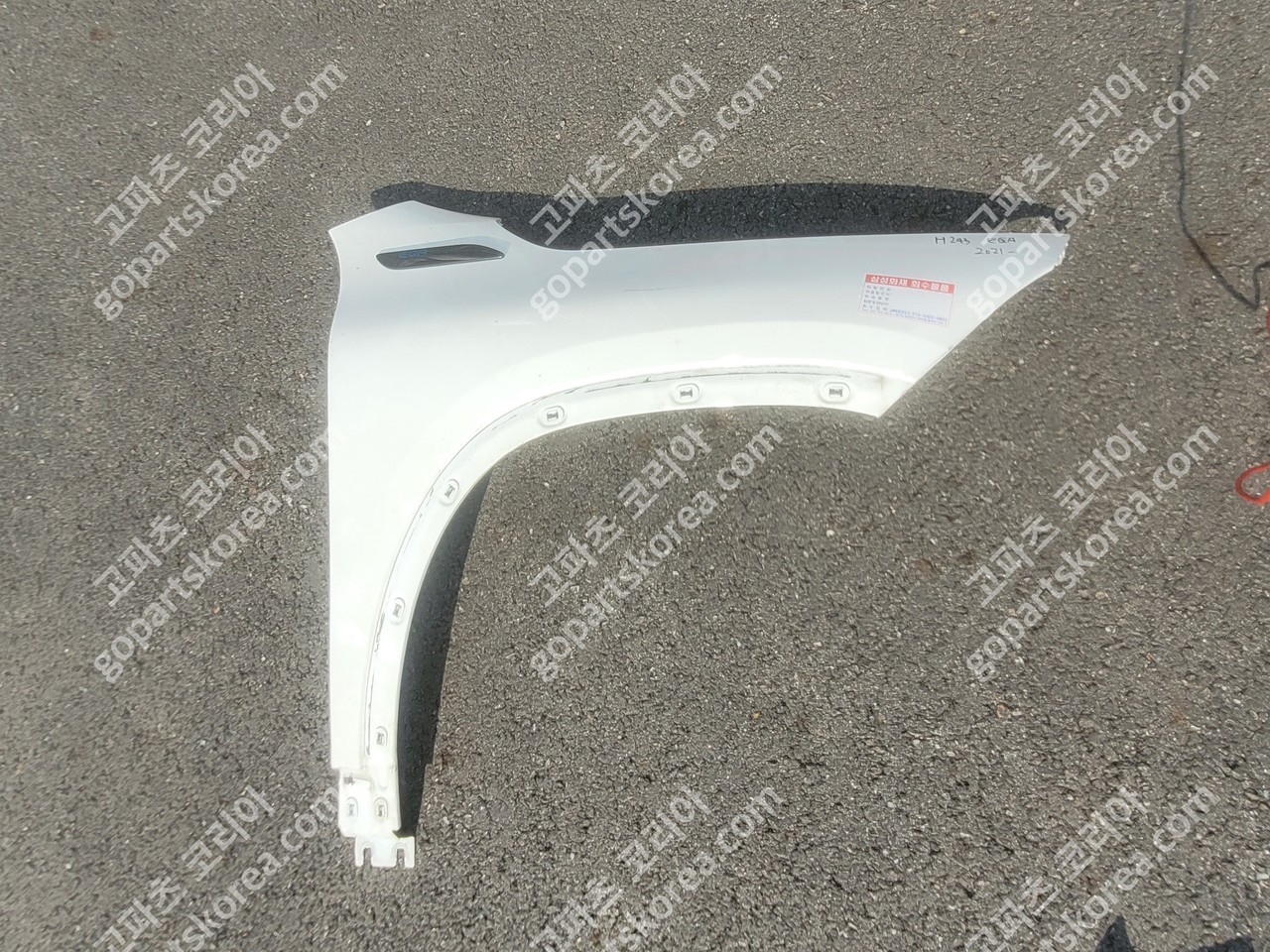 벤츠 메르세데스 벤츠 EQA H243 휀더 조수석 앞휀더 사진 2
