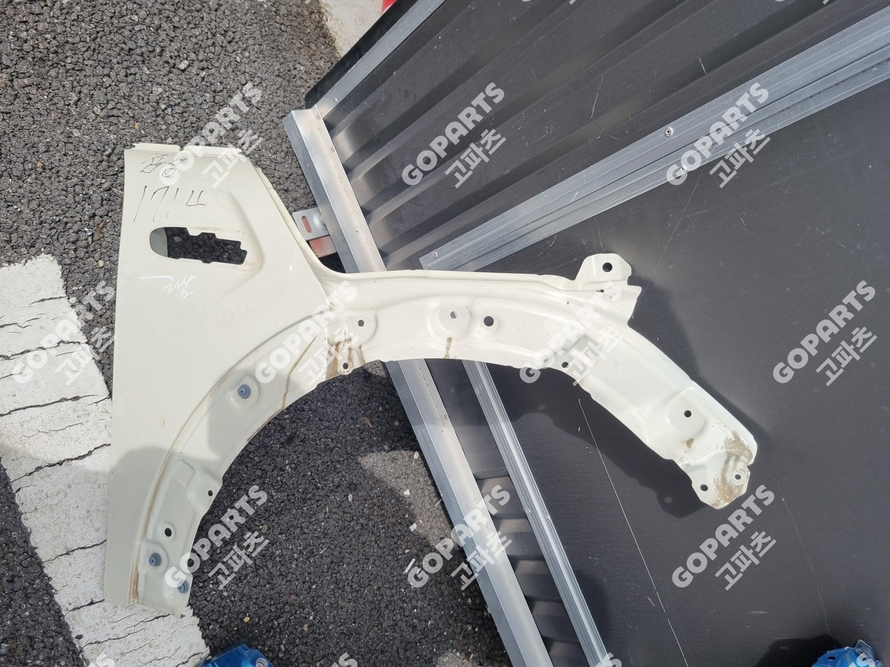 미니 쿠퍼 3세대 F54 F55 F56 F57 미니 조수석전휀더앞휀더 프론트펜더 중고