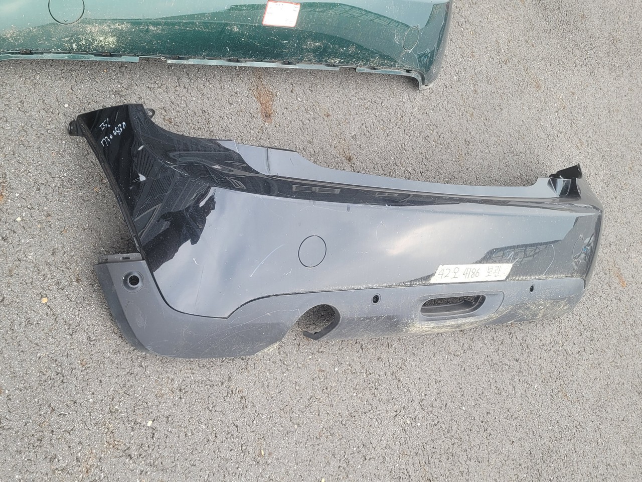 미니 쿠퍼 F45 뒷범퍼 하단스포일러디퓨저 중고