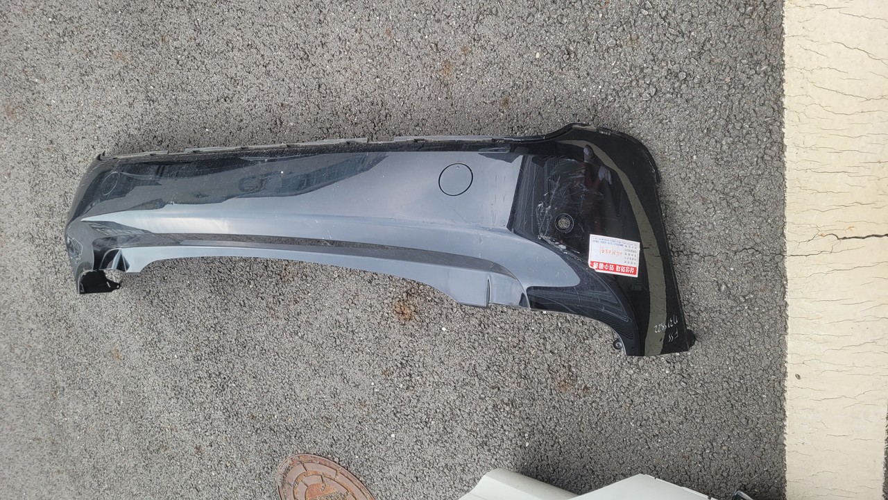 미니 쿠퍼 F55 뒷범퍼 사진 2