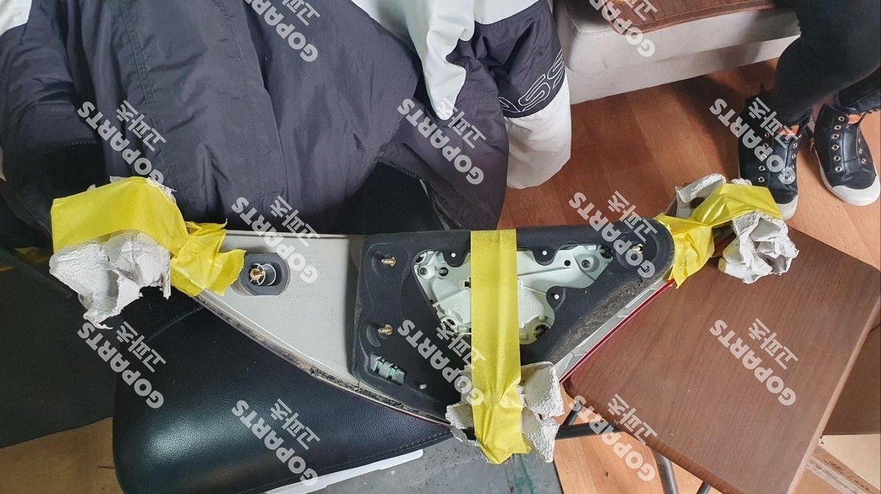 벤츠 CLS W219 후기형 운전석후미등테일램프 사진 3