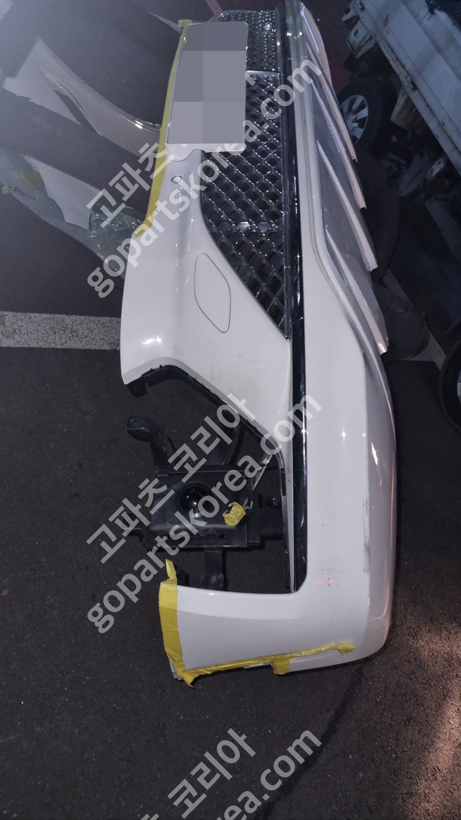 벤틀리 벤테이가 앞범퍼 중고