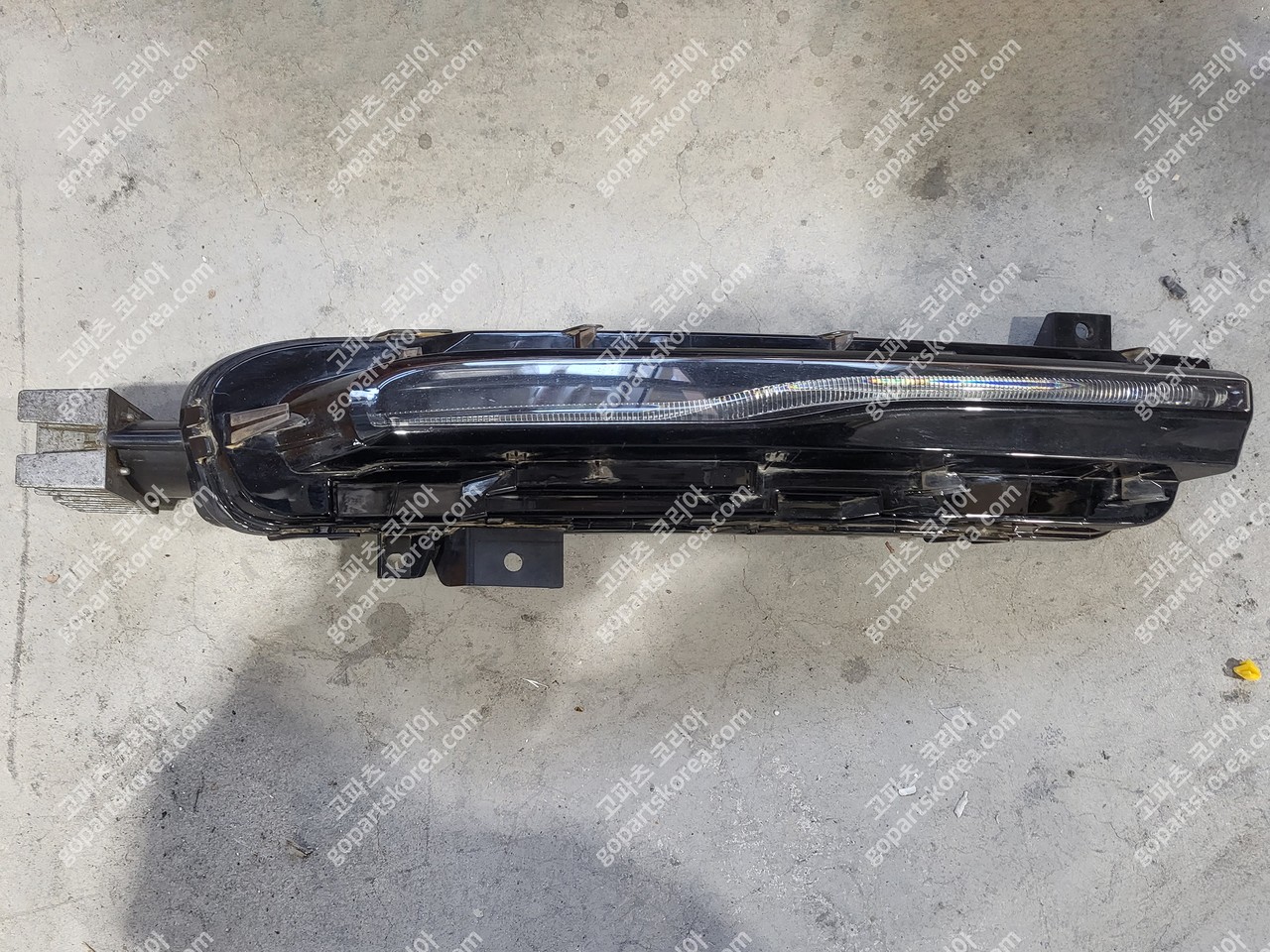 볼보 D2 V40 안개등 운전석 사진 3