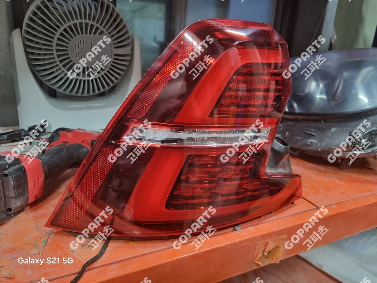 볼보 S60 3세대 전기 운전석테일램프데루등브레이크라이트리어램프 중고