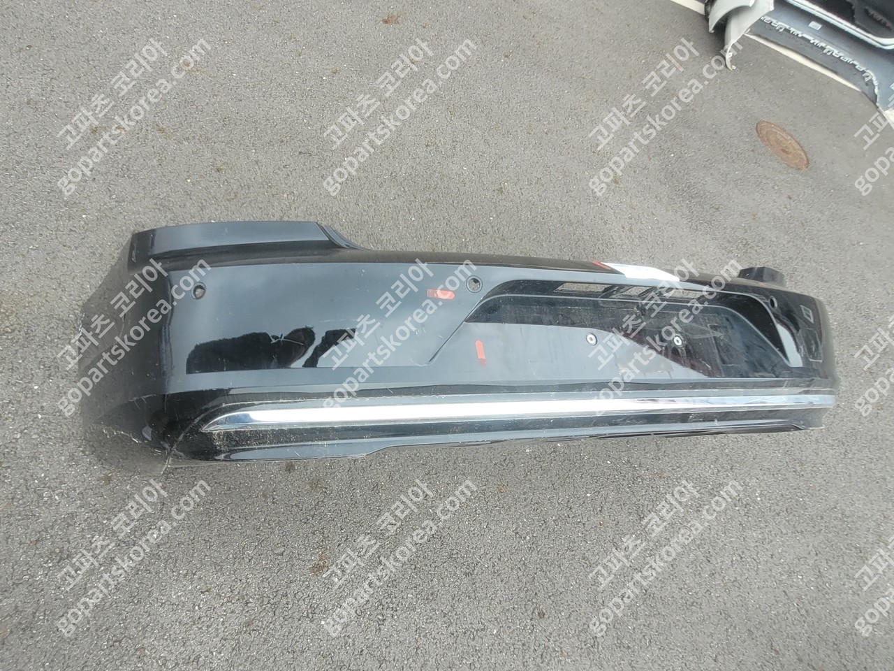 볼보 S90 뒷범퍼 하단 스포일러 디퓨저 사진 2