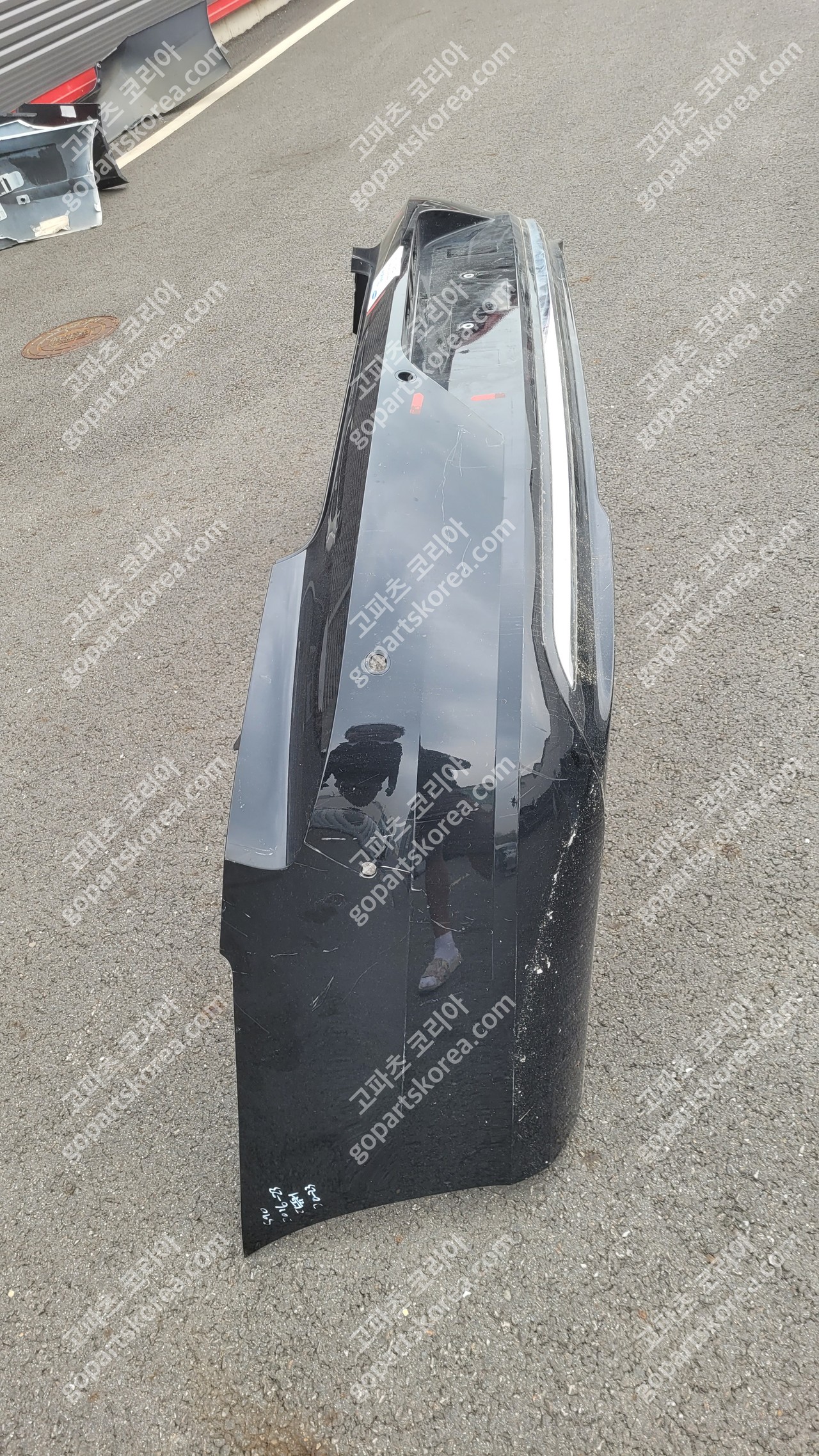 볼보 S90 뒷범퍼 사진 3