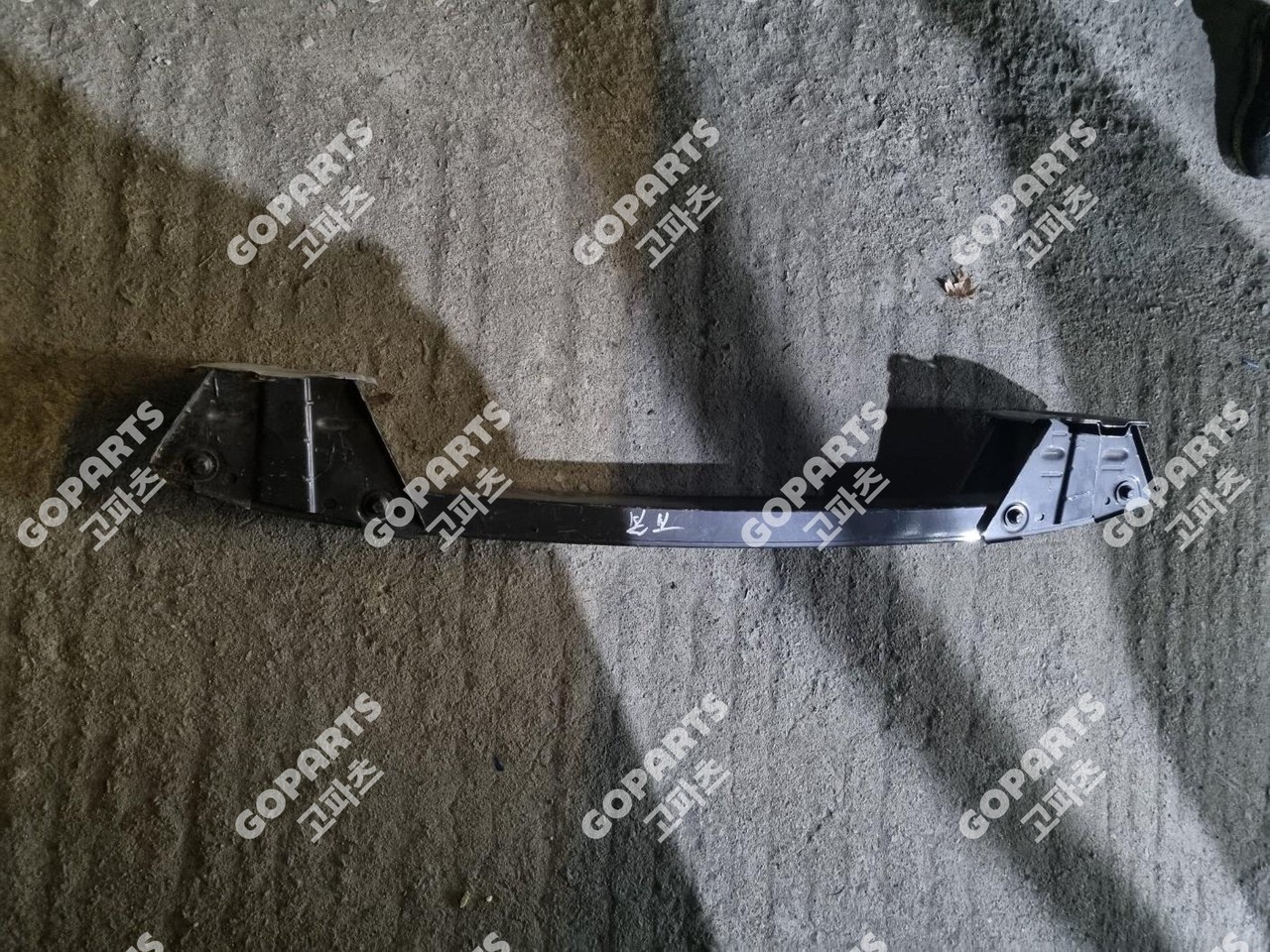 볼보 S90 V90 2세대 혼용 크로스카운트리 뒷레일 후면리어 레인포스멘먼트 사진 2