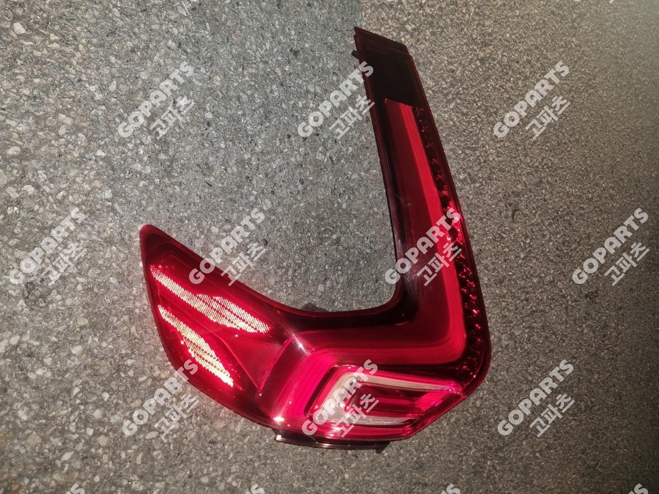 볼보 XC40 운전석후미등테일램프 사진 2