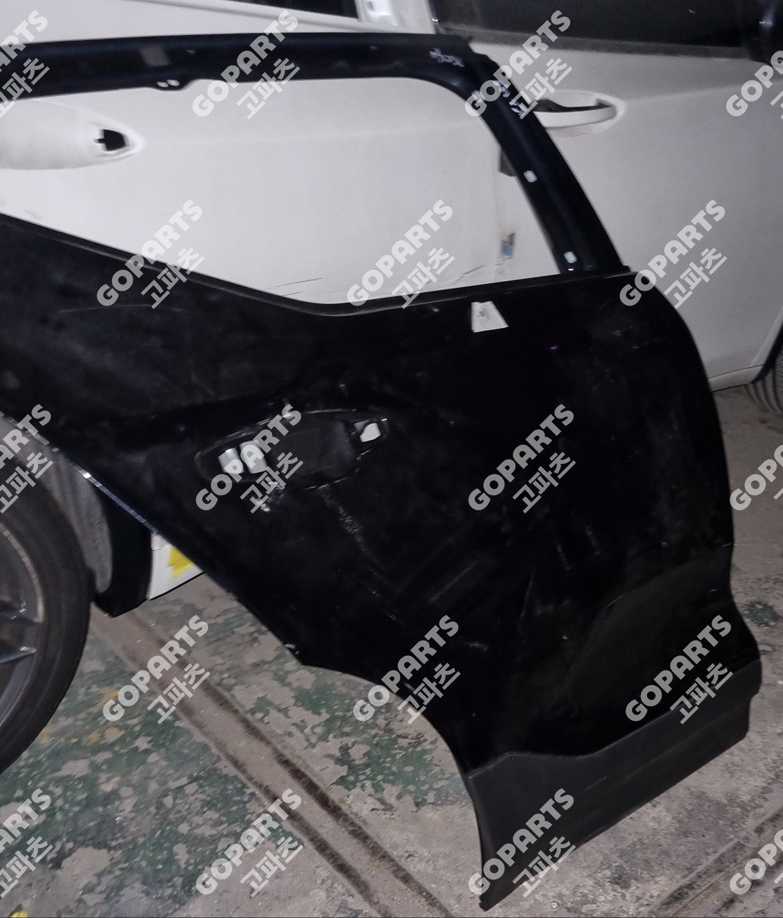 볼보 XC40 1세대 조수석후도어뒷도어리어문짝 사진 2