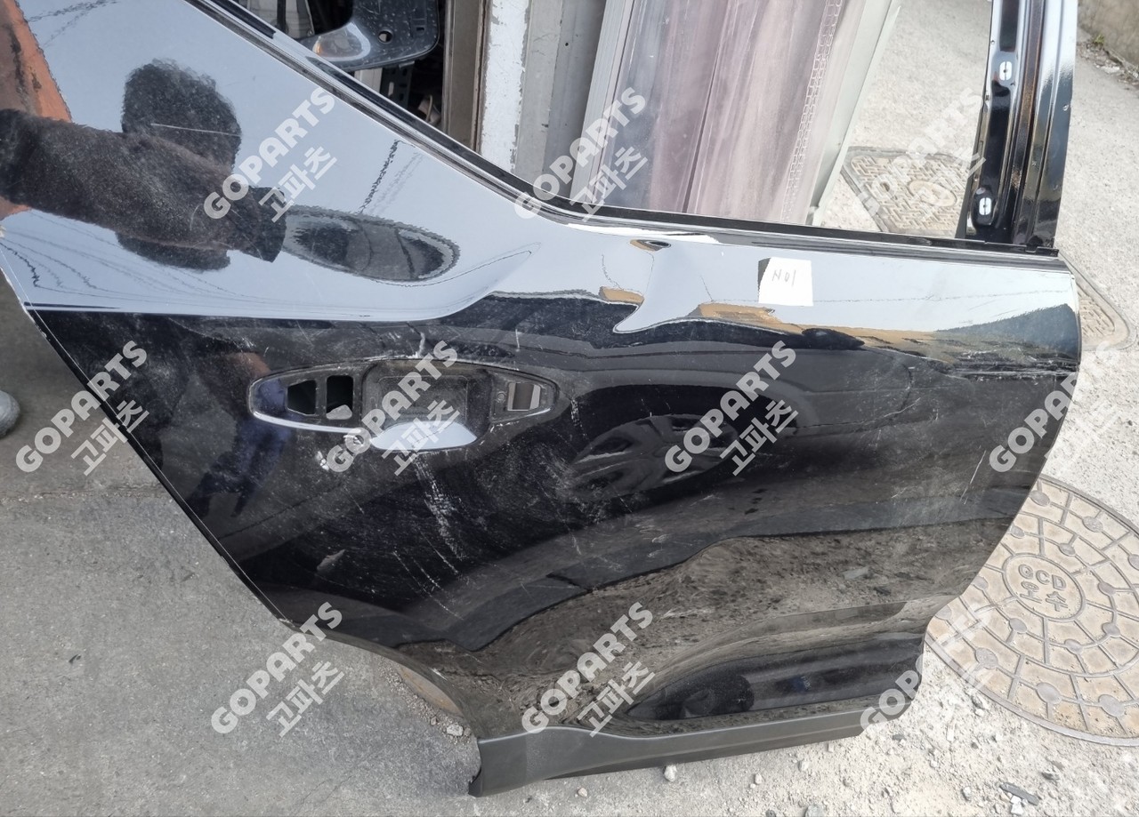 볼보 XC40 1세대 조수석후도어뒷도어리어문짝 사진 3