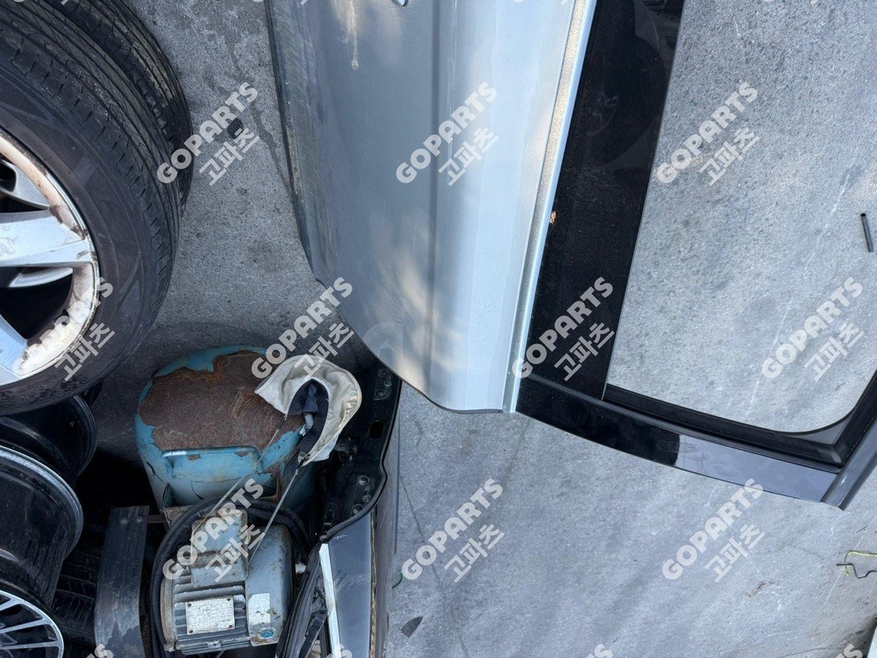 볼보 XC60 1세대 조수석뒷도어후도어리어문짝 사진 2