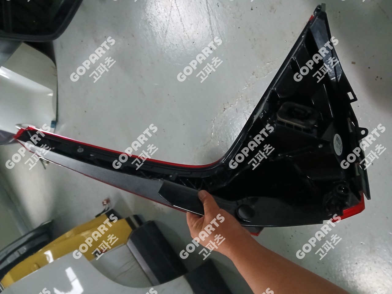 볼보 XC60 2세대 운전석후미등테일램프데루등 중고