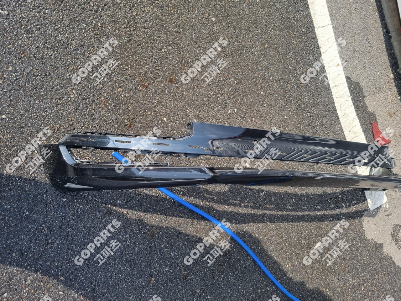 볼보 S90 후기 앞범퍼 하단 사진 2