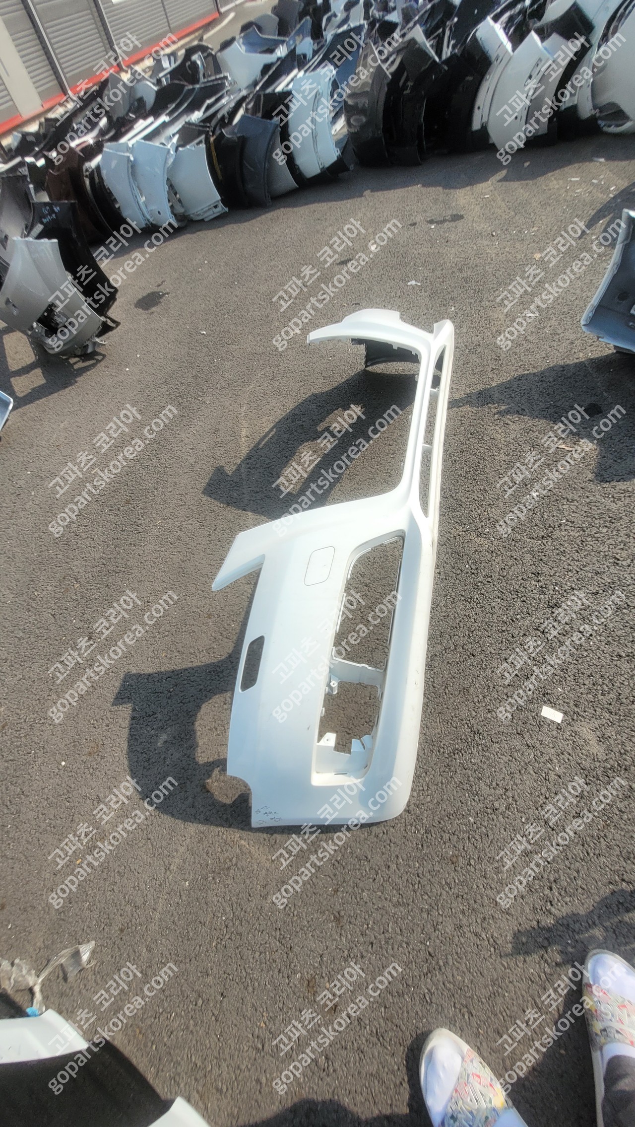 아우디 A3 앞범퍼 센서X 중고