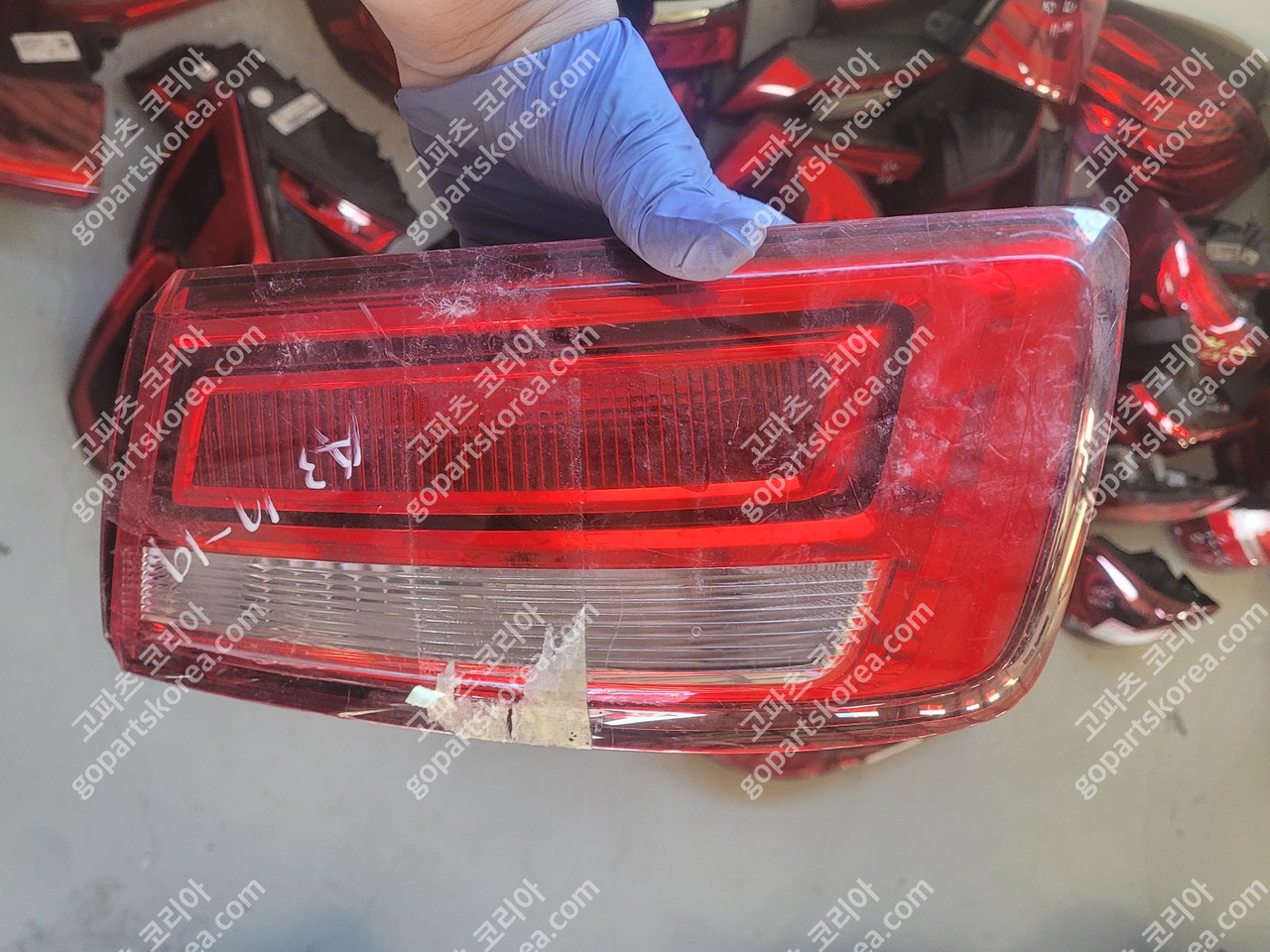 아우디 A3 테일램프 조수석 중고