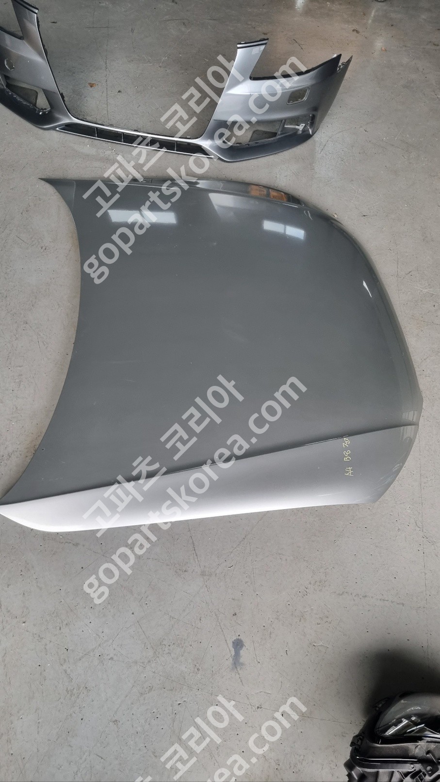 아우디 A4 B8 전기 본네트 중고