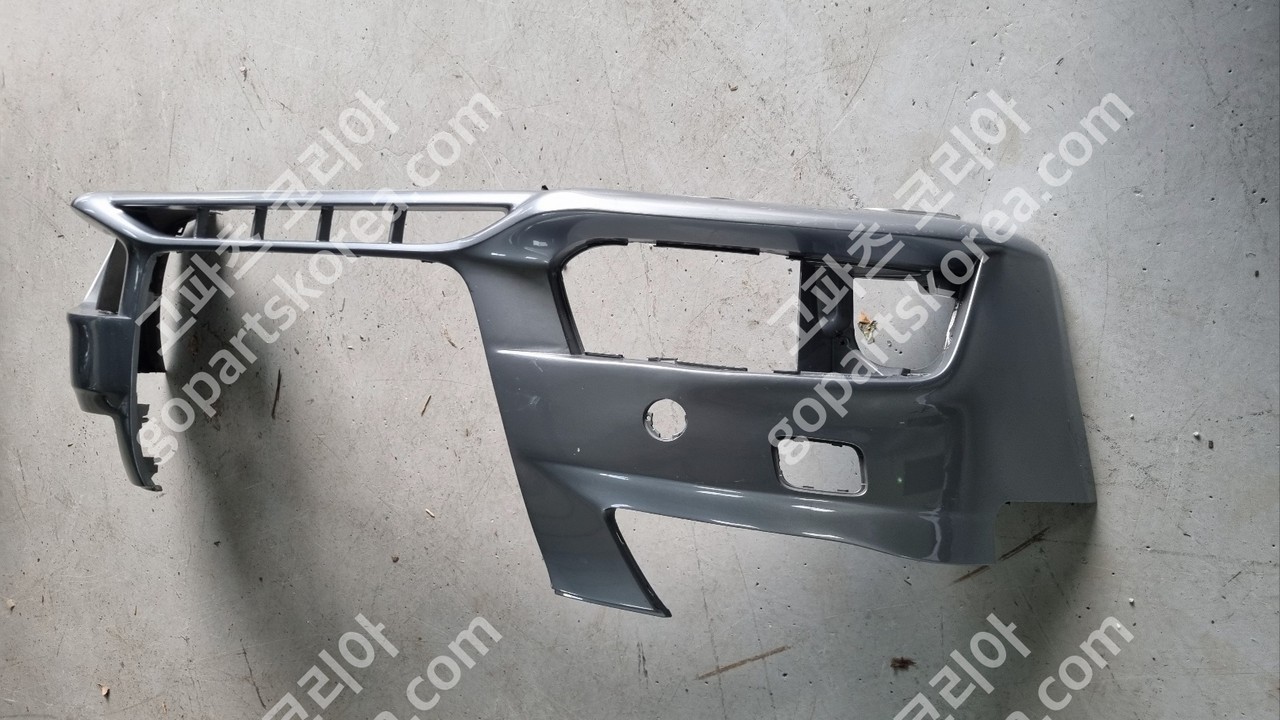 아우디 A4 B8 전기 앞범퍼 일반 센서X 노즐O 사진 3