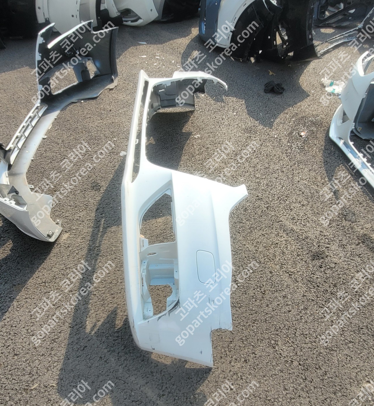 아우디 A4 B8 후기 앞범퍼 일반타입 센서X 사진 2