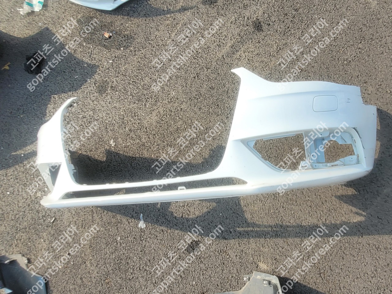 아우디 A4 B8 후기 앞범퍼 일반타입 센서X 사진 3