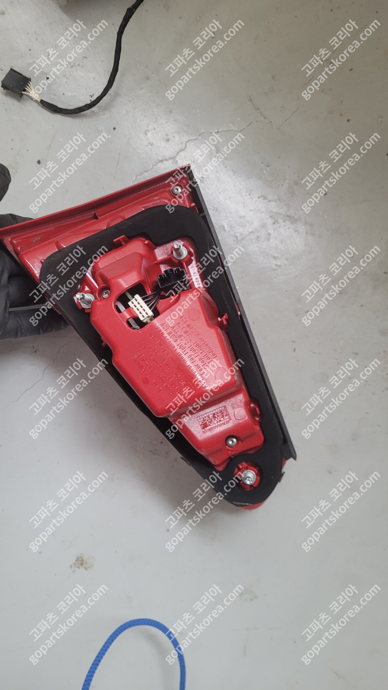 아우디 A4 B8 후기 테일램프 운전석 사진 2