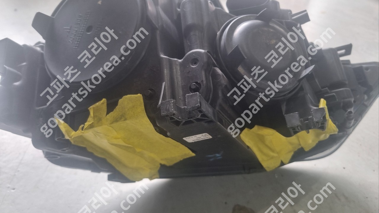 아우디 A4 B8 8K 후기 헤드라이트 운전석 사진 2