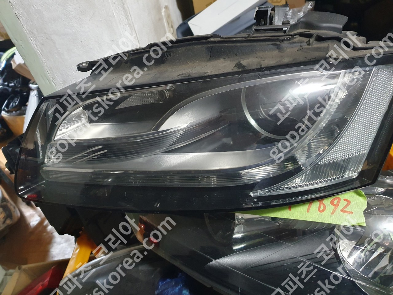 아우디 A5 전기 헤드라이트 운전석 중고