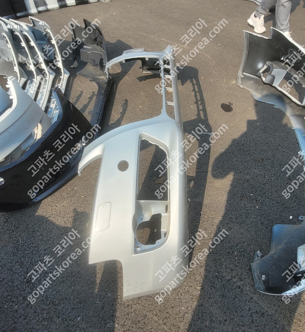 아우디 A5 8T0 전기 앞범퍼 중고