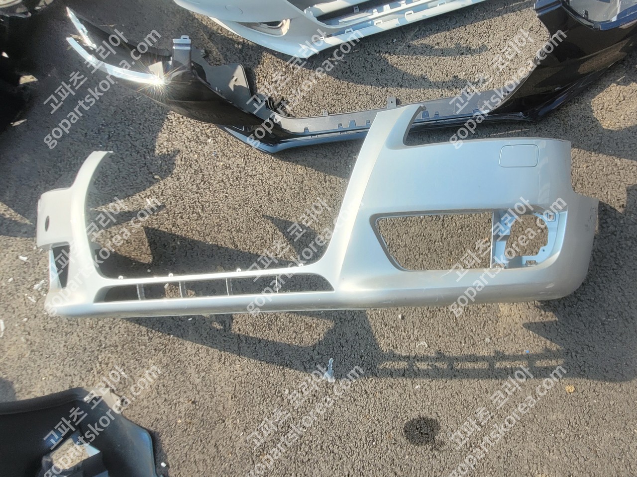 아우디 A5 8T0 전기 앞범퍼 사진 3