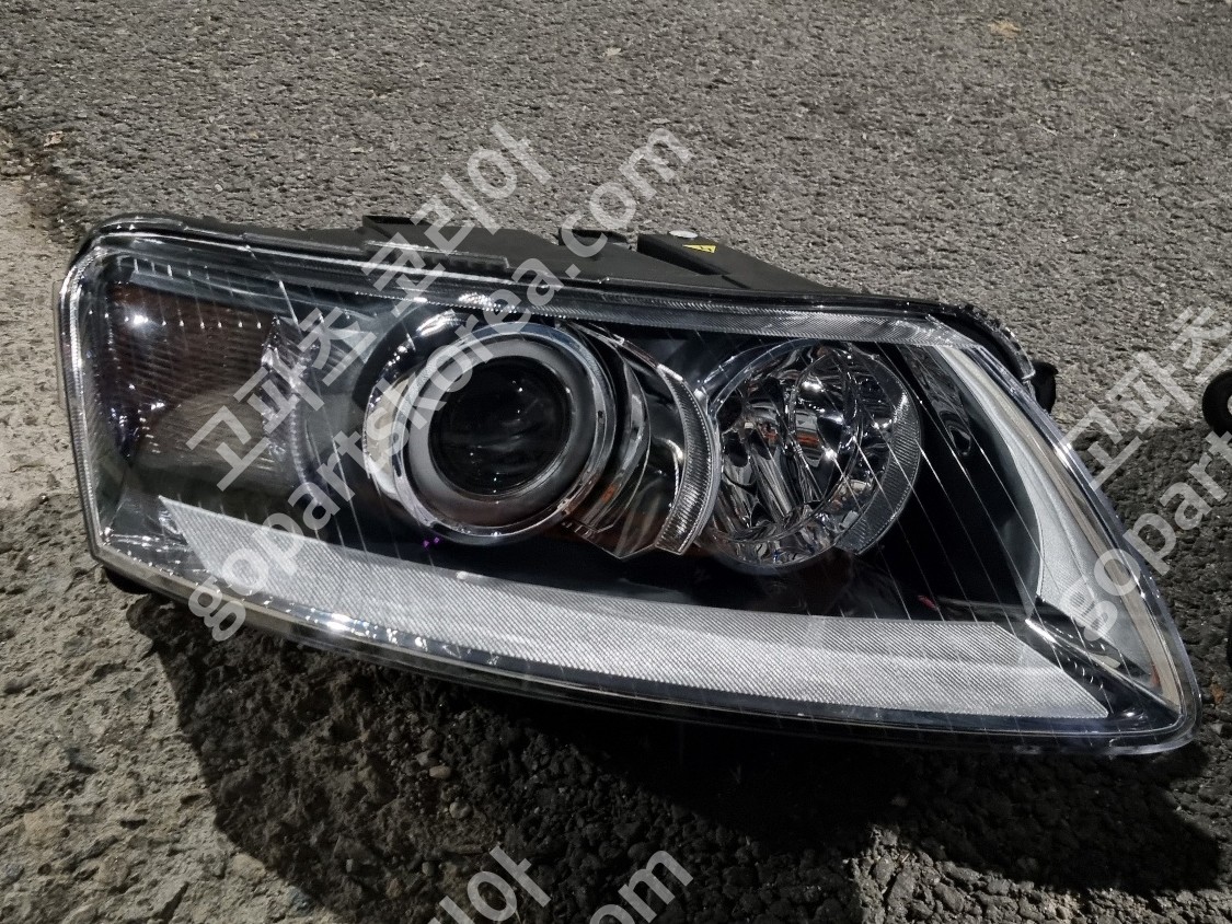 아우디 A6 C6 전기 헤드라이트 조수석 에프터신품 사진 3