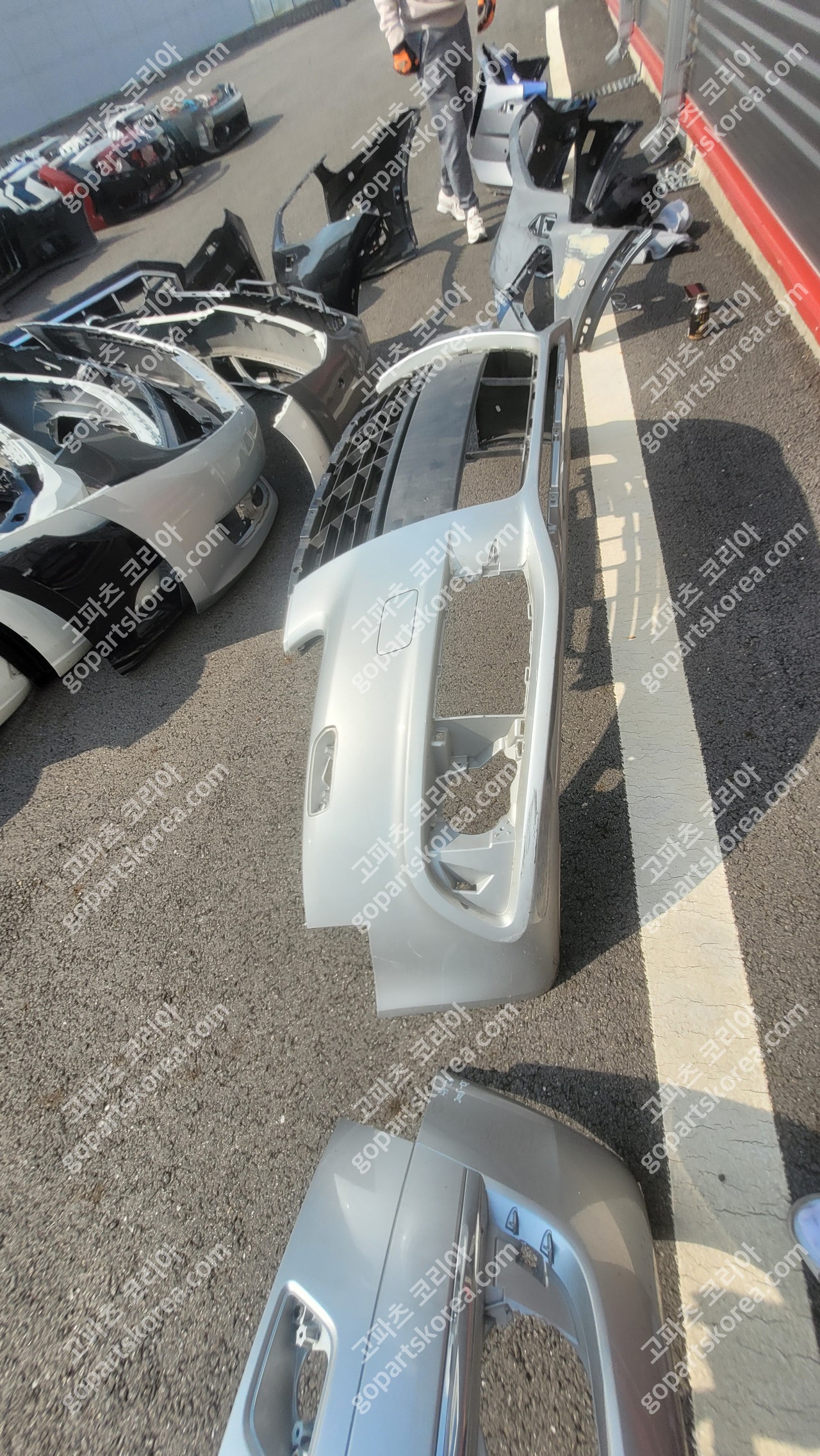 아우디 A6 C6 후기 앞범퍼 사진 2