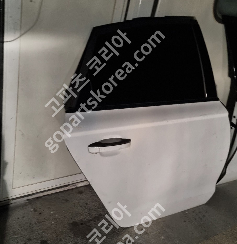 아우디 A6 C7 도어 조수석 뒷도어 사진 3